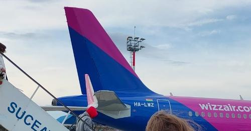 Incident între două aeronave Wizz Air pe platforma Aeroportului Suceava