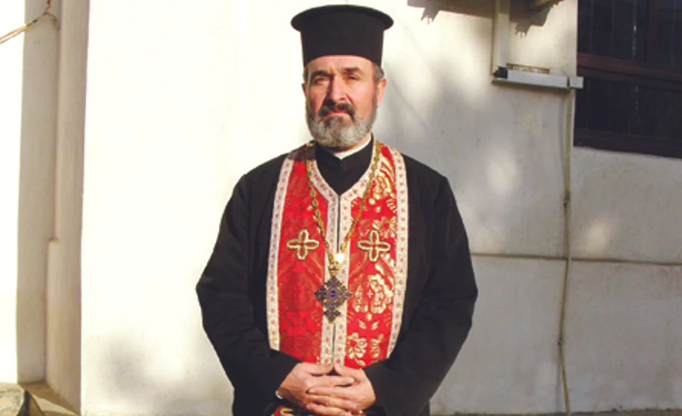 Îndrăgit preot numit Cetățean de Onoare al municipiului Botoșani și distins cu ordinul „Crucea Patriarhală”