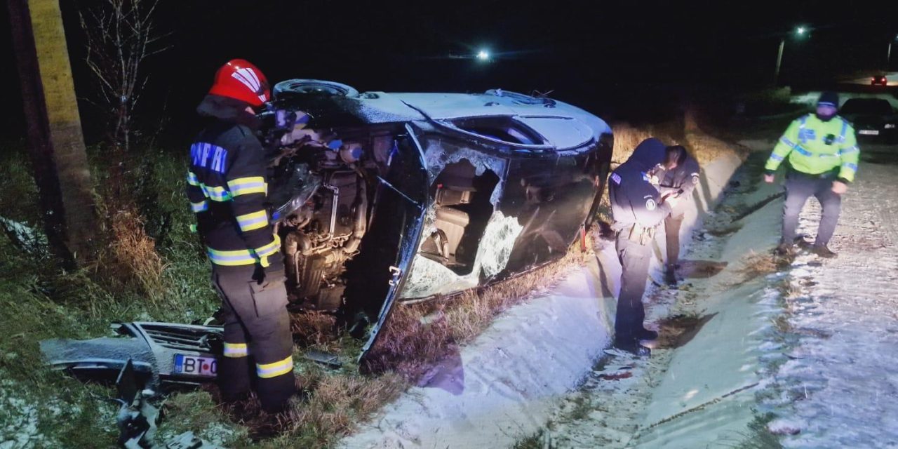 Grav accident odată cu așternerea zăpezii. Patru persoane rănite după ce s-au răsturnat cu mașina – FOTO