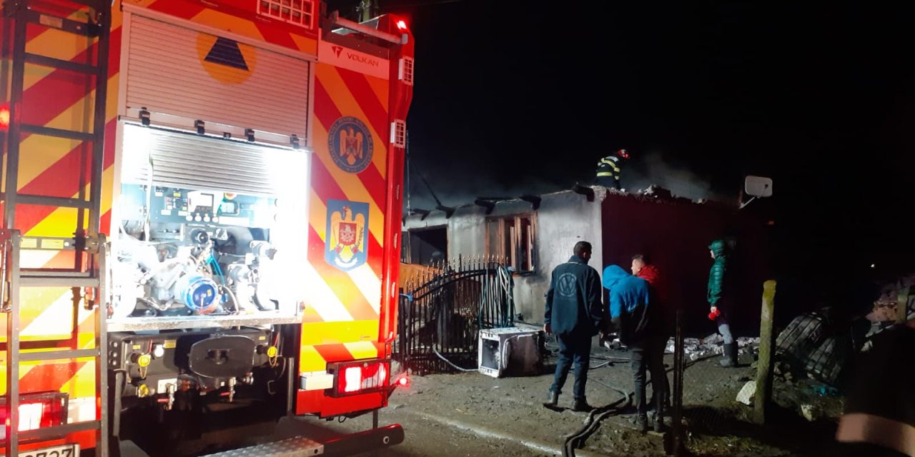 Familie din Botoșani rămasă pe drumuri în urma unui incendiu devastator – FOTO