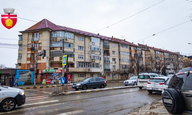 Licitație pentru modernizarea a două clădiri rezidențiale din oraș – FOTO