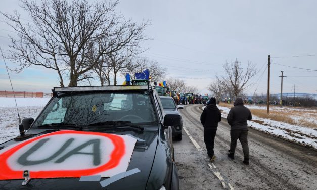 Accesul tuturor vehiculelor către și dinspre Republica Moldova a fost blocat pe DN 29D