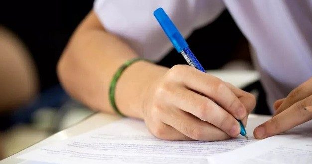 Peste 180 de absenți la proba de matematică a Evaluării Naționale, în județul Botoșani