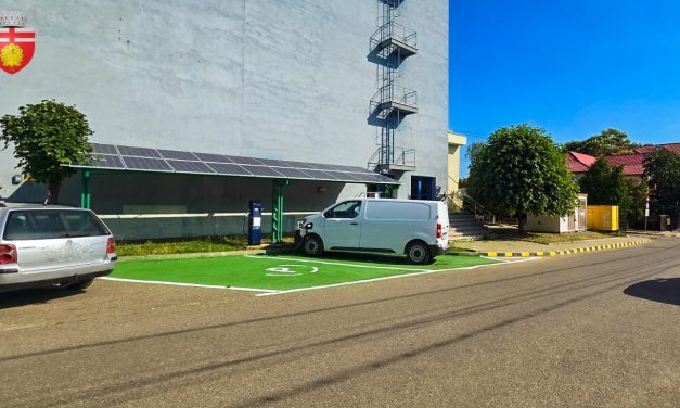 O nouă stație pentru încărcarea autovehicule electrice în municipiul Botoșani