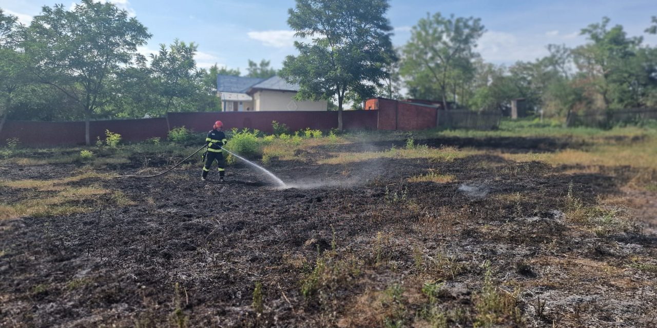 Patru incendii produse în județul Botoșani, în ultimele ore