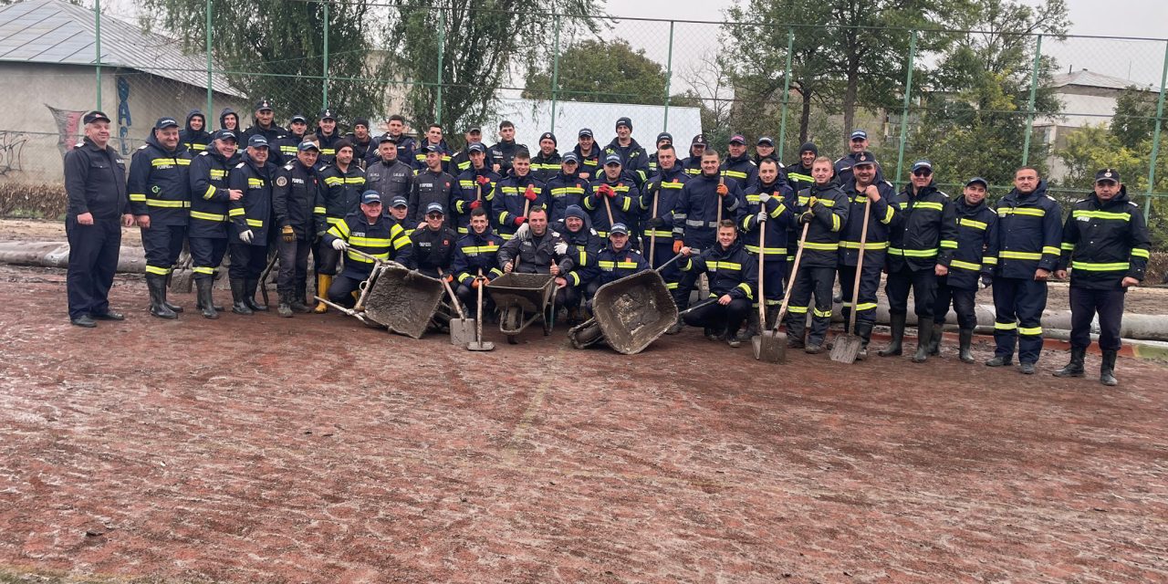 Pompierii botoșăneni și-au încheiat misiunea în localitatea Cudalbi din județul Galați – VIDEO